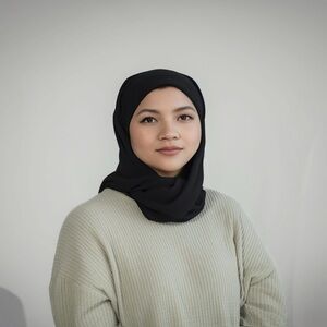 Meet your Posher, Aainaa